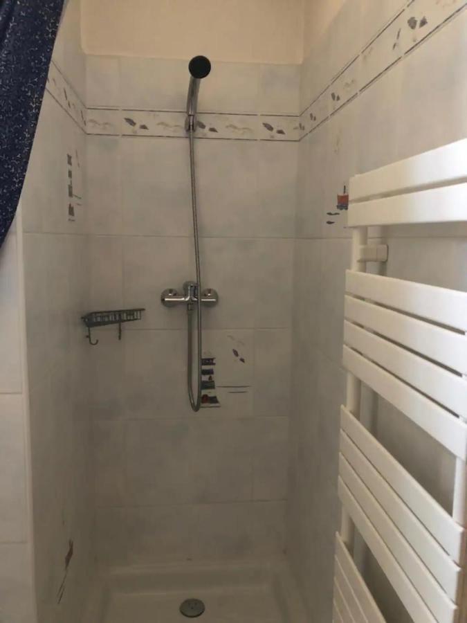 Agreable Chambre D'Hotes Avec Piscine Bed & Breakfast Le Beausset Exterior foto