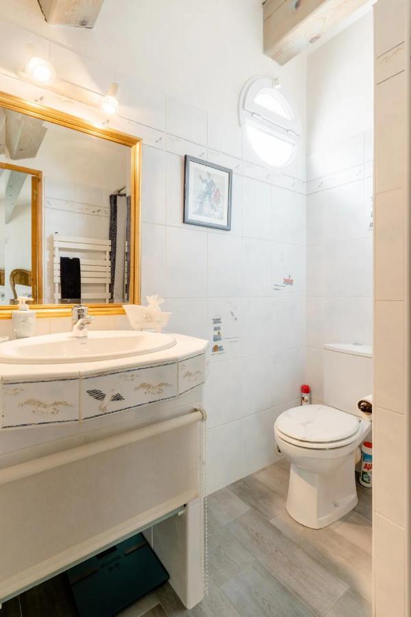 Agreable Chambre D'Hotes Avec Piscine Bed & Breakfast Le Beausset Exterior foto